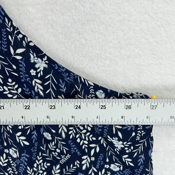 Studio B by Bobeau Women’s Blouse Top Plus Size 3X Blue Sleeveless Polyester - Picture 8 of 9